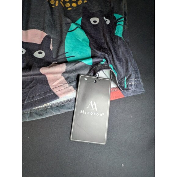 NWT Micoson Pleat Neck Sleeveless Women Size S Top V Neck Black with Cat Print - Picture 7 of 10